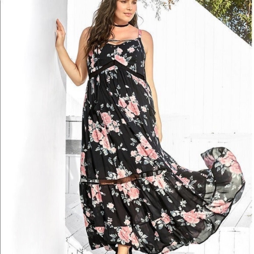 Torrid Floral Maxi Dress Size 3